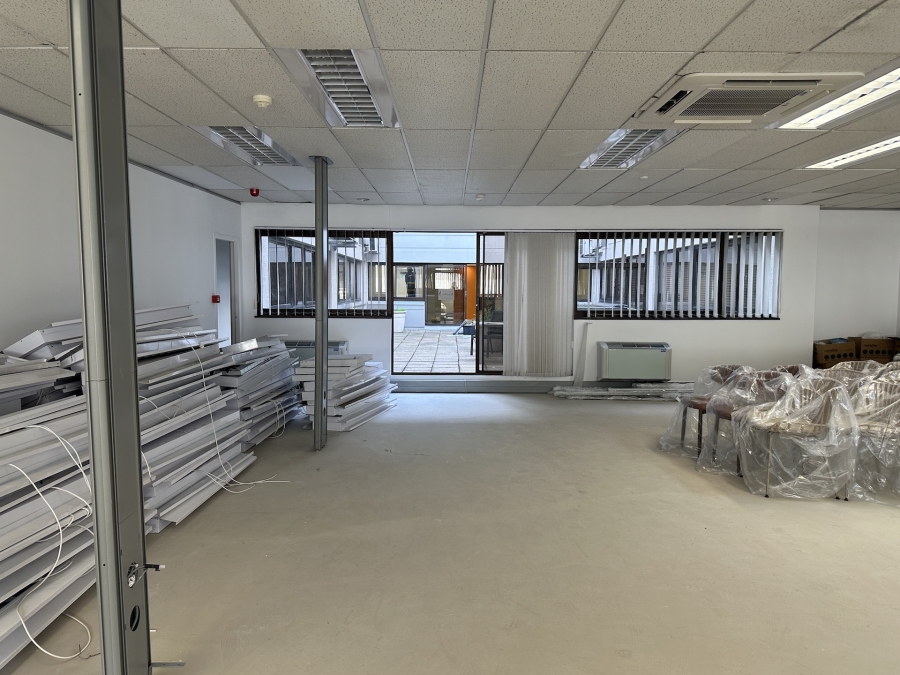 To Let commercial Property for Rent in Mowbray Western Cape